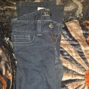 GUESS Bootcut Jean's!